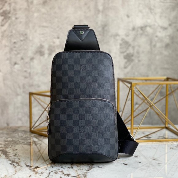 Louis Vuitton Avenue Sling Bag
